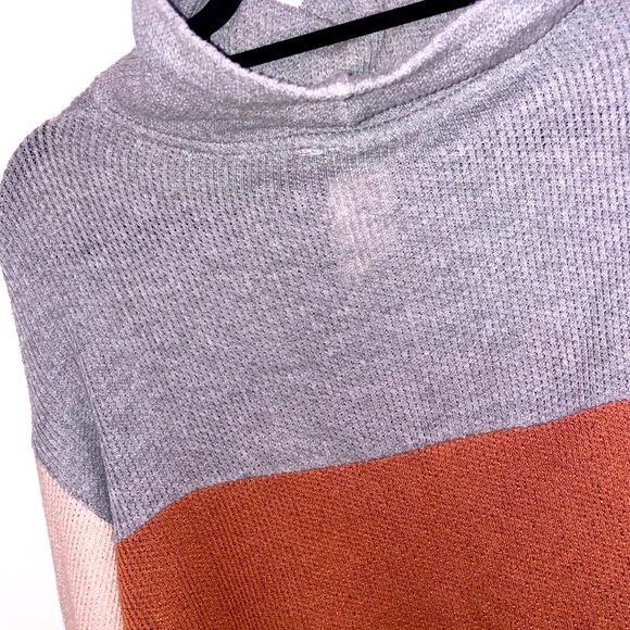 Colorblock Women's Sweater - Gray, Rust, and Beige - Picture 7 of 9